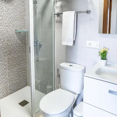 Momentos, Gomez Ξενοδοχείο *