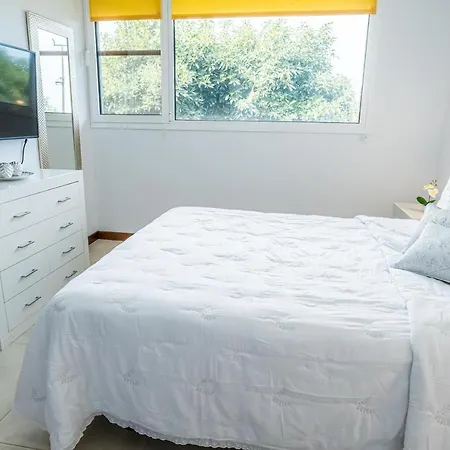 Momentos, Gomez La Orotava