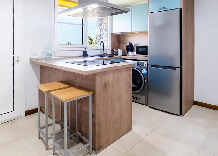 Momentos, Gomez ホテル ラ・オロタバ