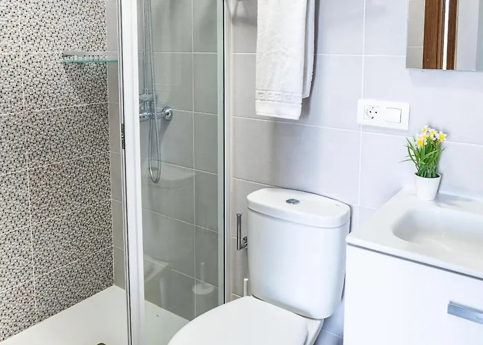 Momentos, Gomez ホテル *